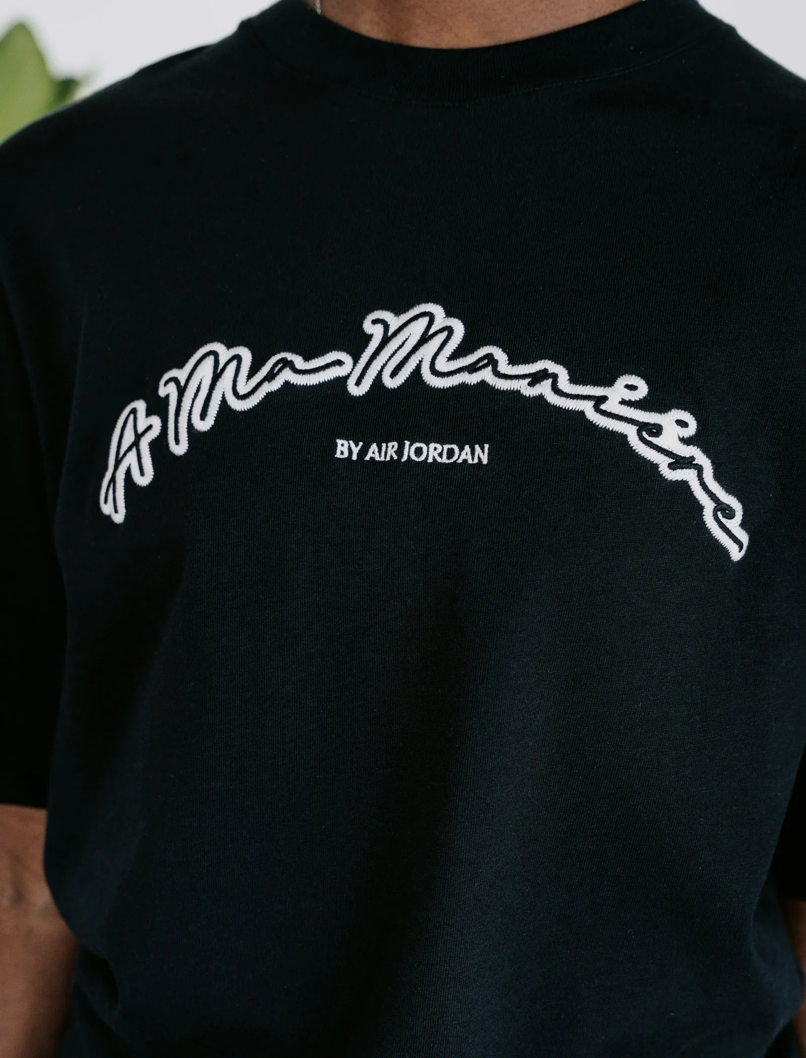 A MA MANIÉRE KURZÄRMELIGES T-SHIRT
