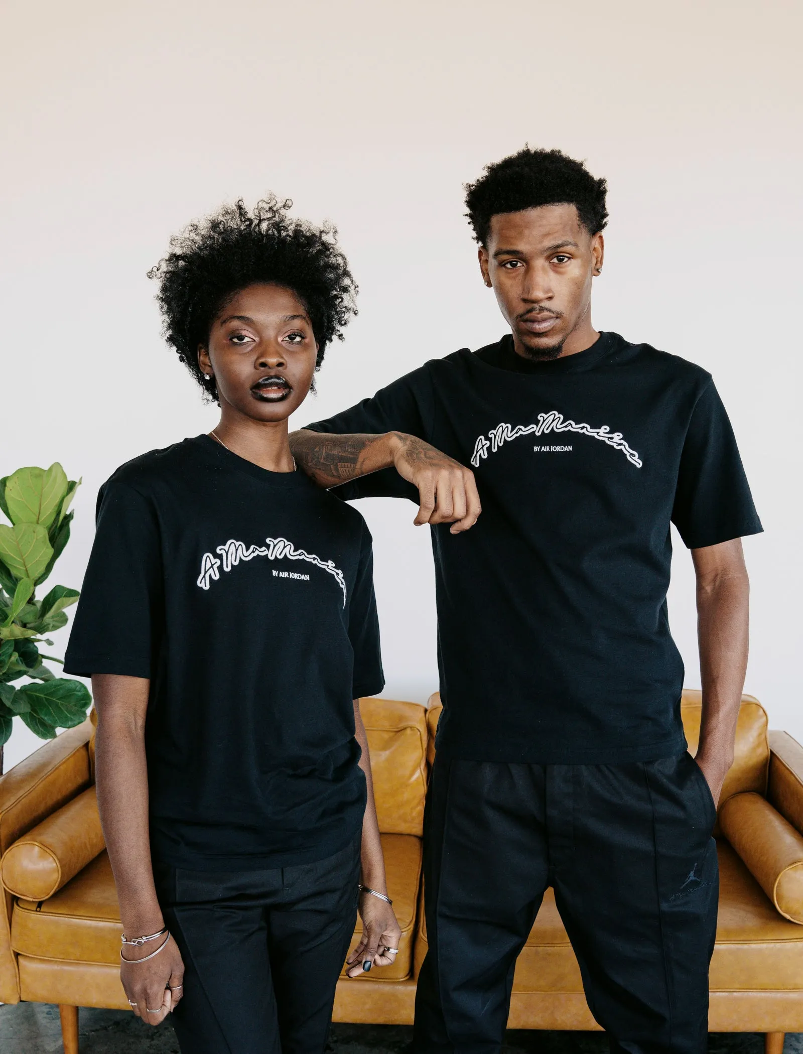 A MA MANIÉRE KURZÄRMELIGES T-SHIRT