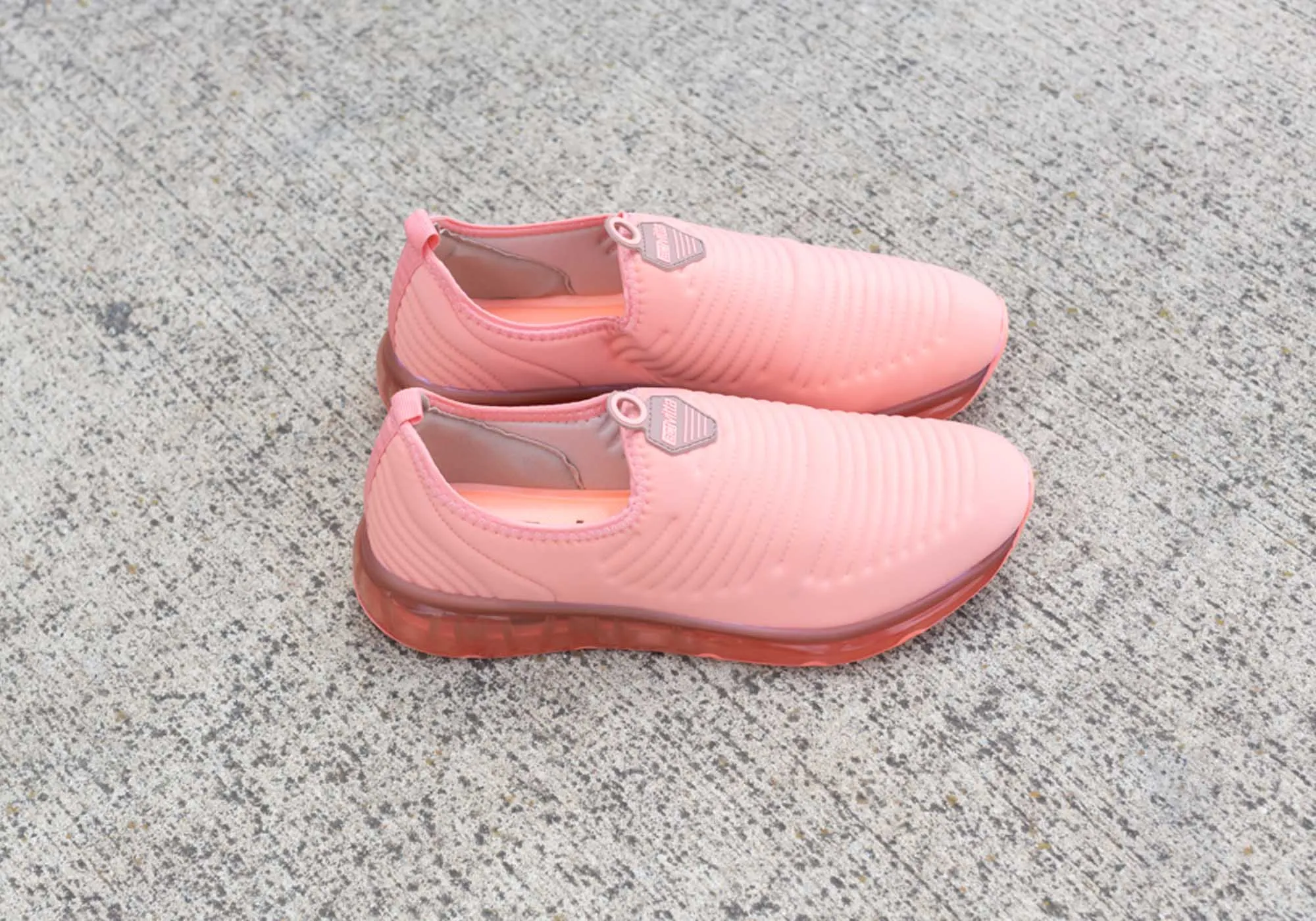 Actvitta Anya Damen Bequeme Aktivschuhe mit Polsterung Hergestellt in Brasilien Actvitta Schuhe