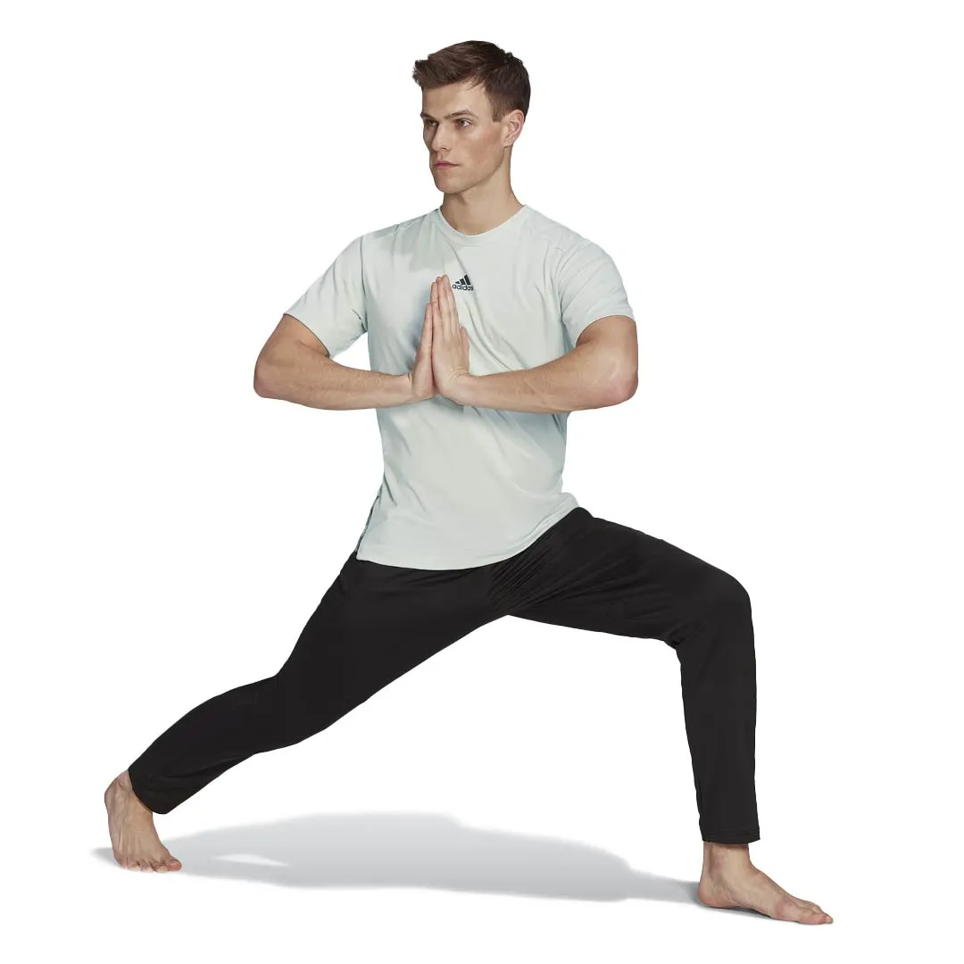 adidas - Herren Aeroready Yoga T-Shirt mit kurzen Ärmeln (HL2400)