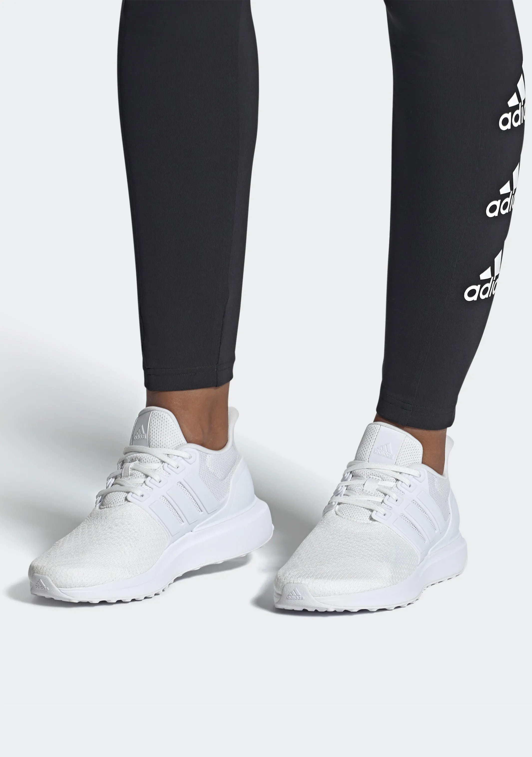 Adidas Damen UBounce DNA