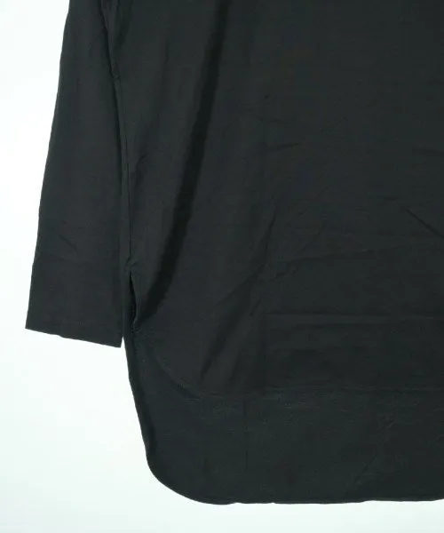 ATON T-Shirts/Oberteile