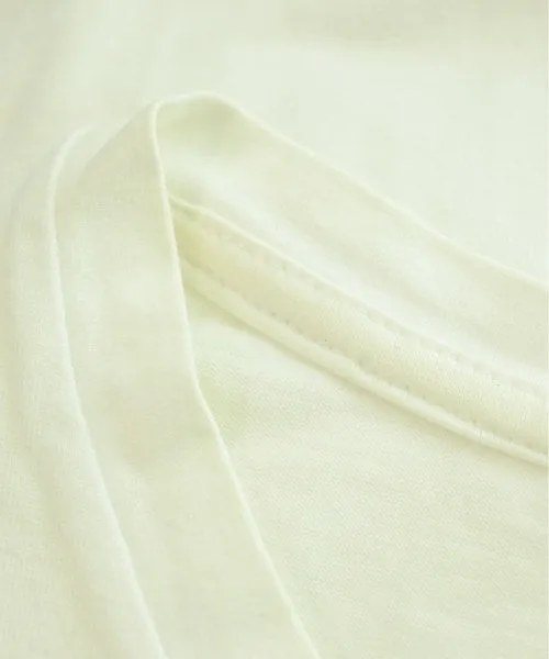 ATON T-Shirts/Oberteile