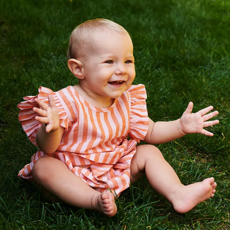 Baby Abigail Zweiteiler - Orange Rosa Streifen von Pink Chicken