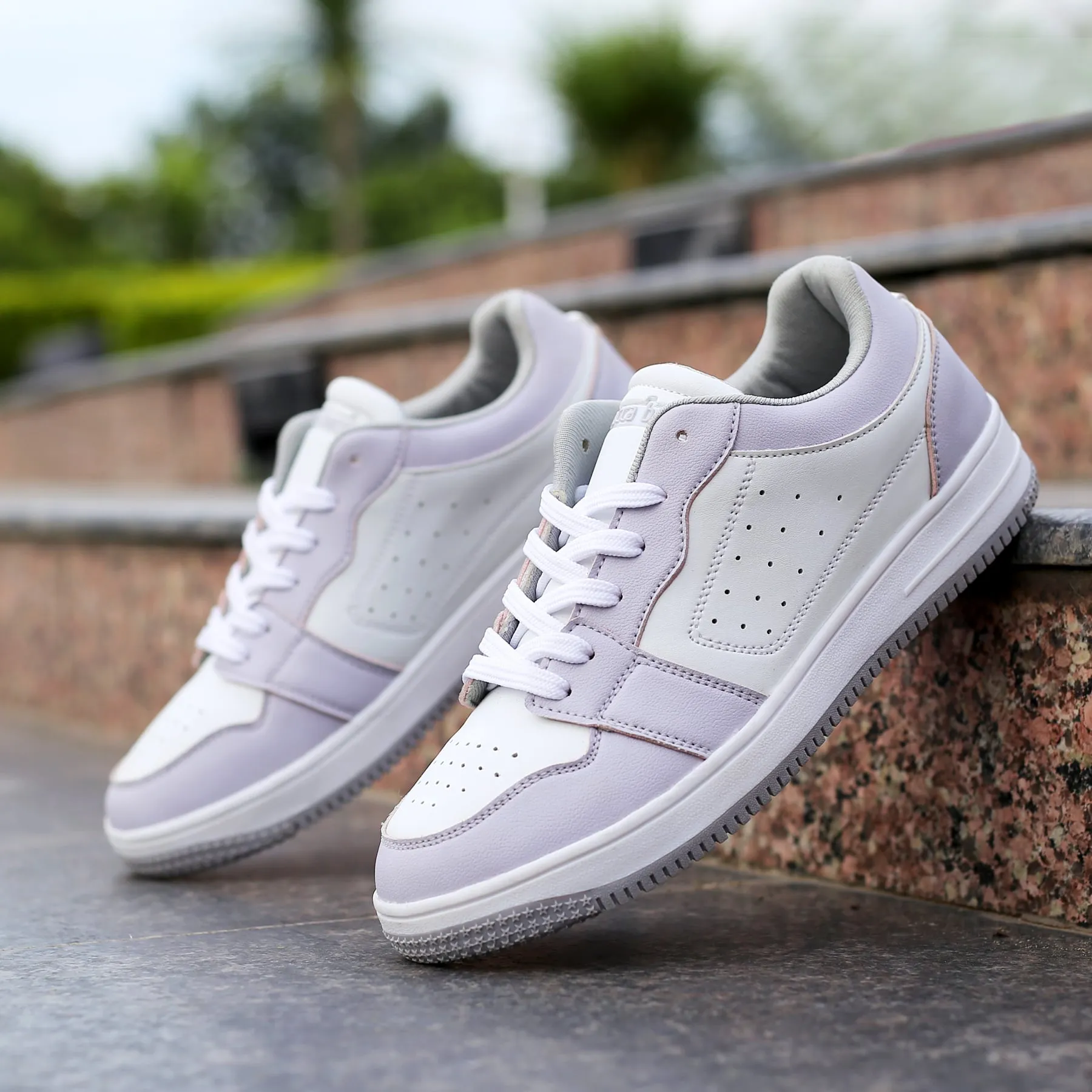Bacca Bucci SOPHIA Flache Sneaker mit niedrigem Schaft für Damen