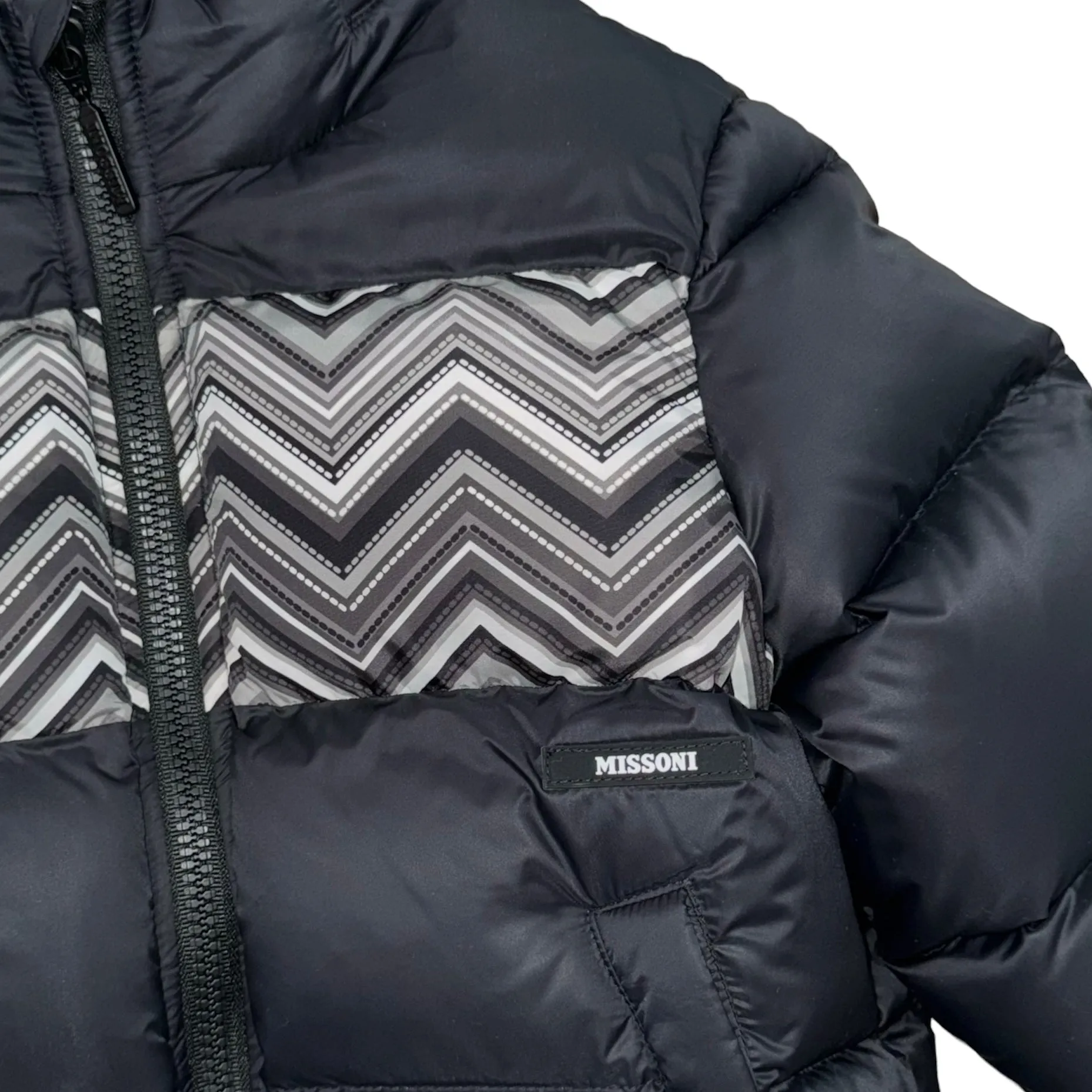 Jungen Schwarze Steppjacke
