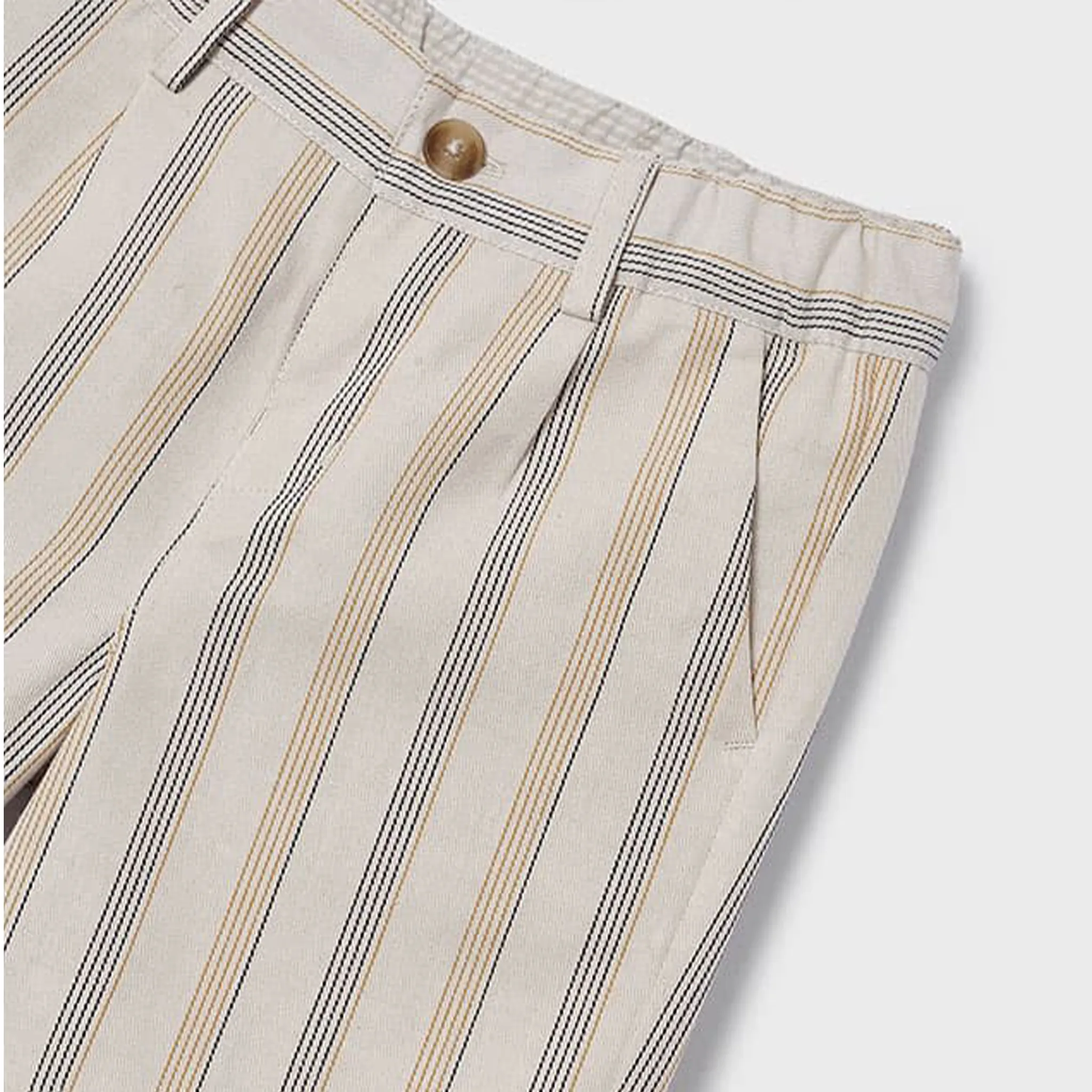 Jungen gestreifter Leinenhemd und Shorts Set