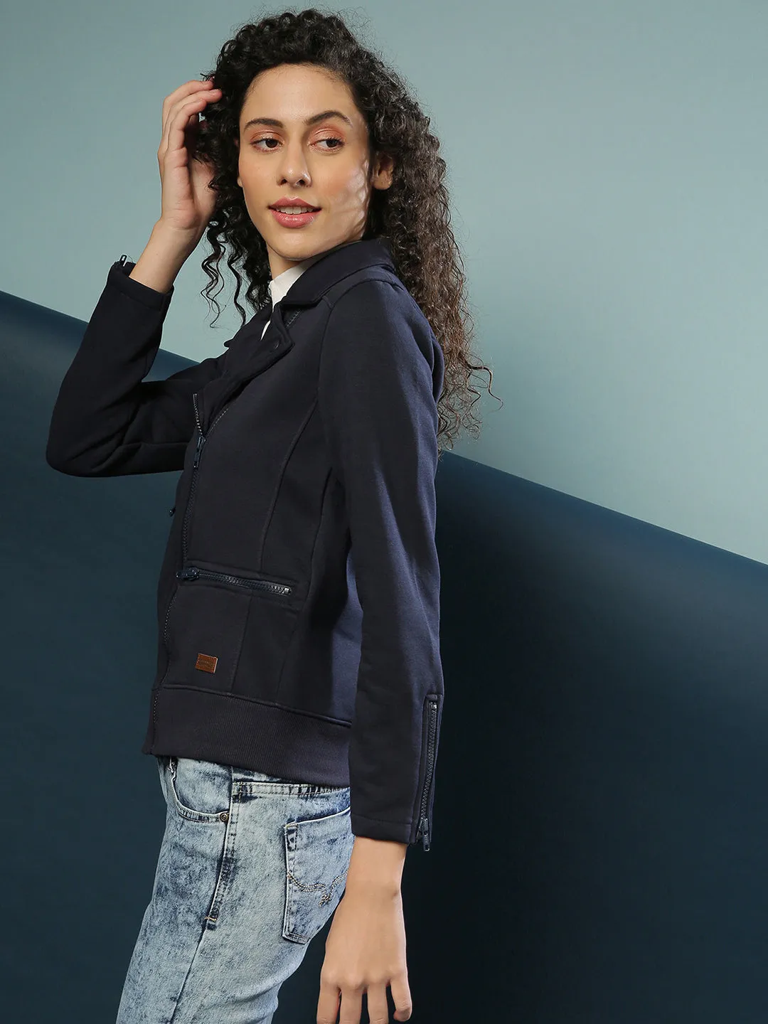 Campus Sutra Damen Solide Stilvolle Freizeitjacke