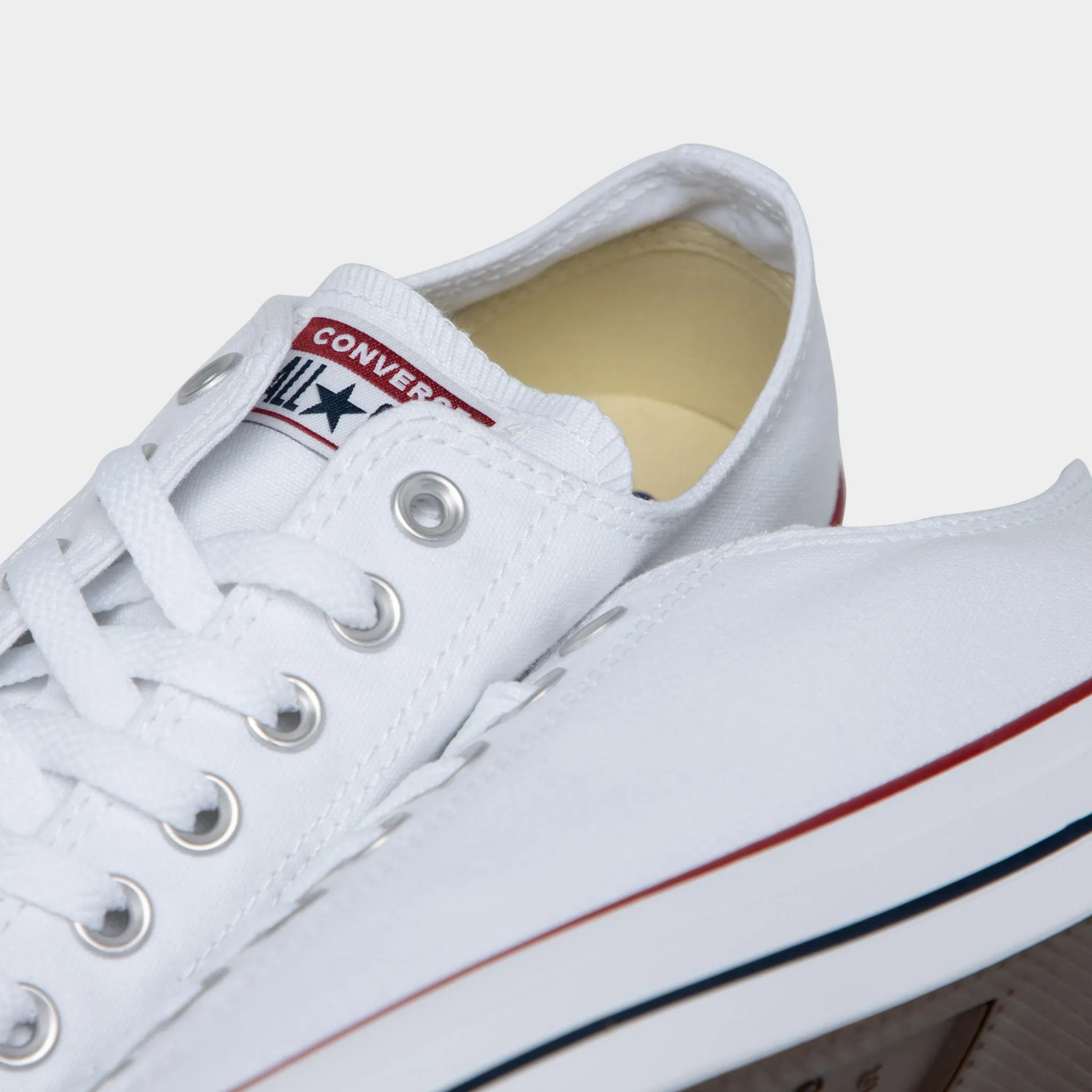 Converse Chuck Taylor All Star / Optisch weiße Converse-Schuhe
