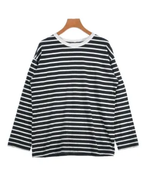Zweite Klasse T-Shirts/Oberteile