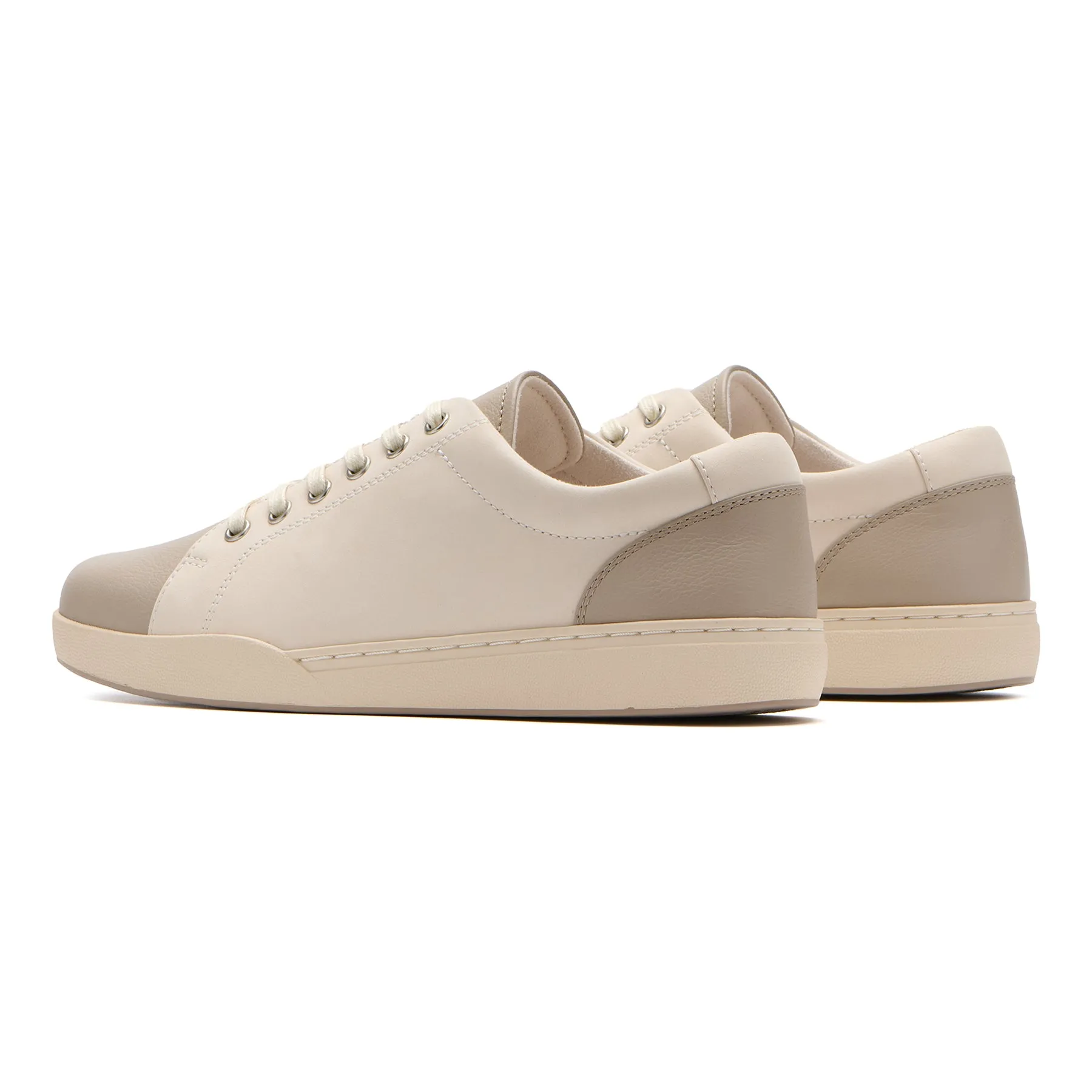 Encore Sneaker