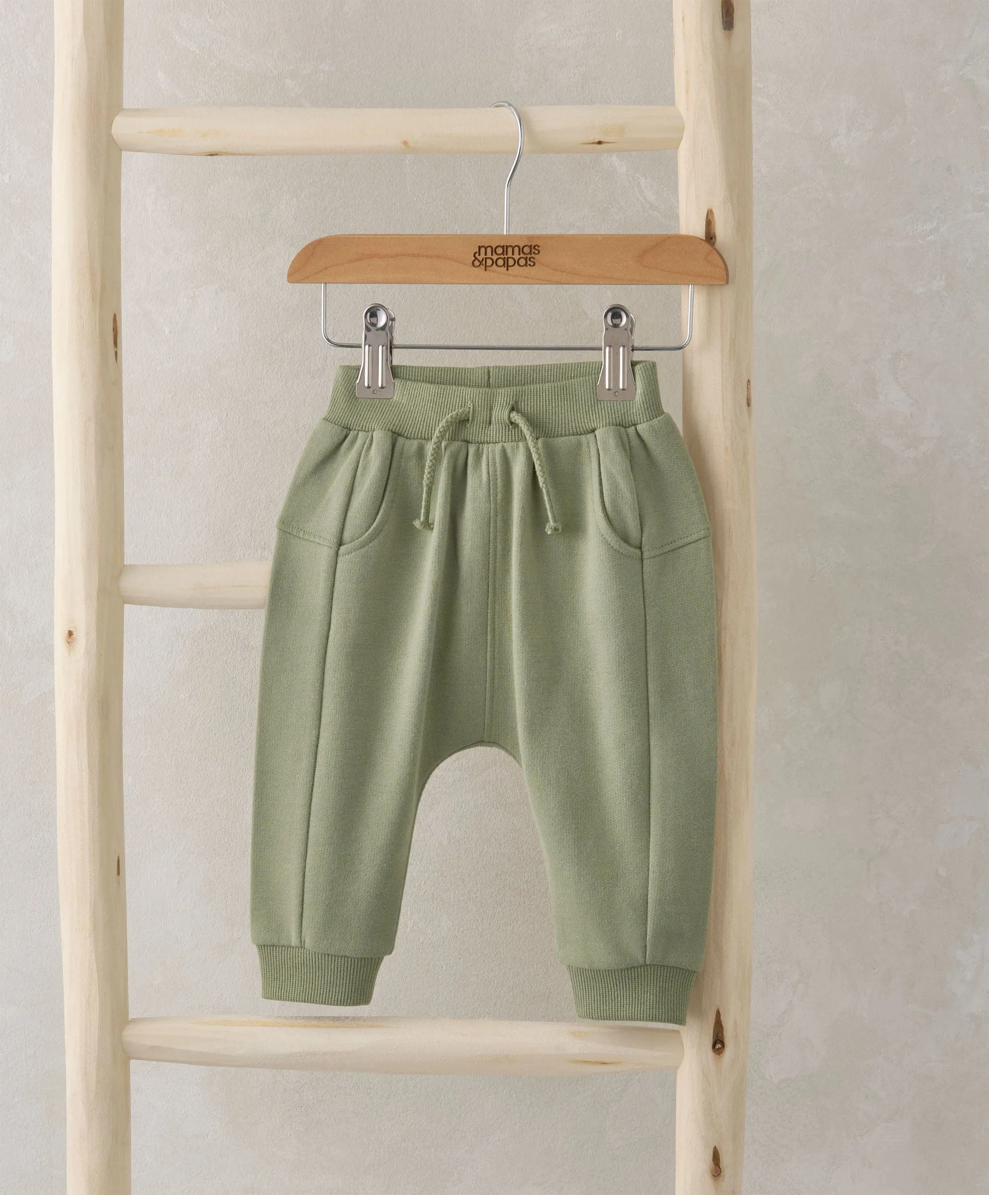 Waldgrüner Jogger