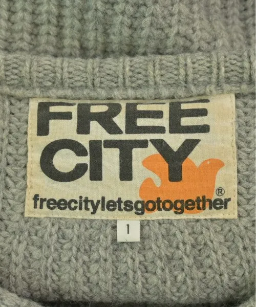 KOSTENLOSE CITY Pullover