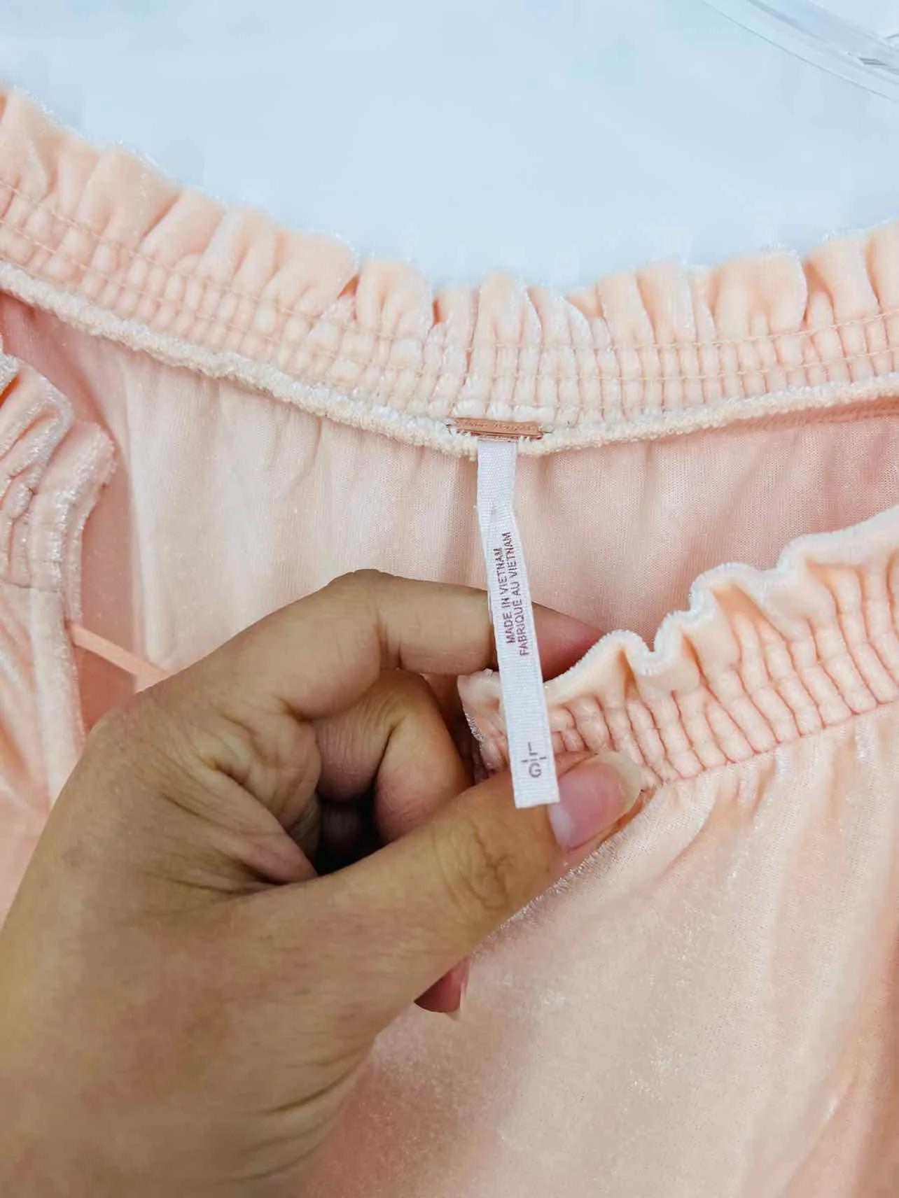 Free People Größe L Hellrosa Velours NEU Tops Top-Kurzarm