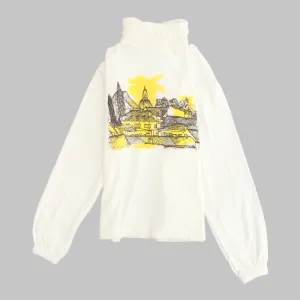 Mädchenhaftes T-Shirt mit hohem Kragen und langen Ärmeln