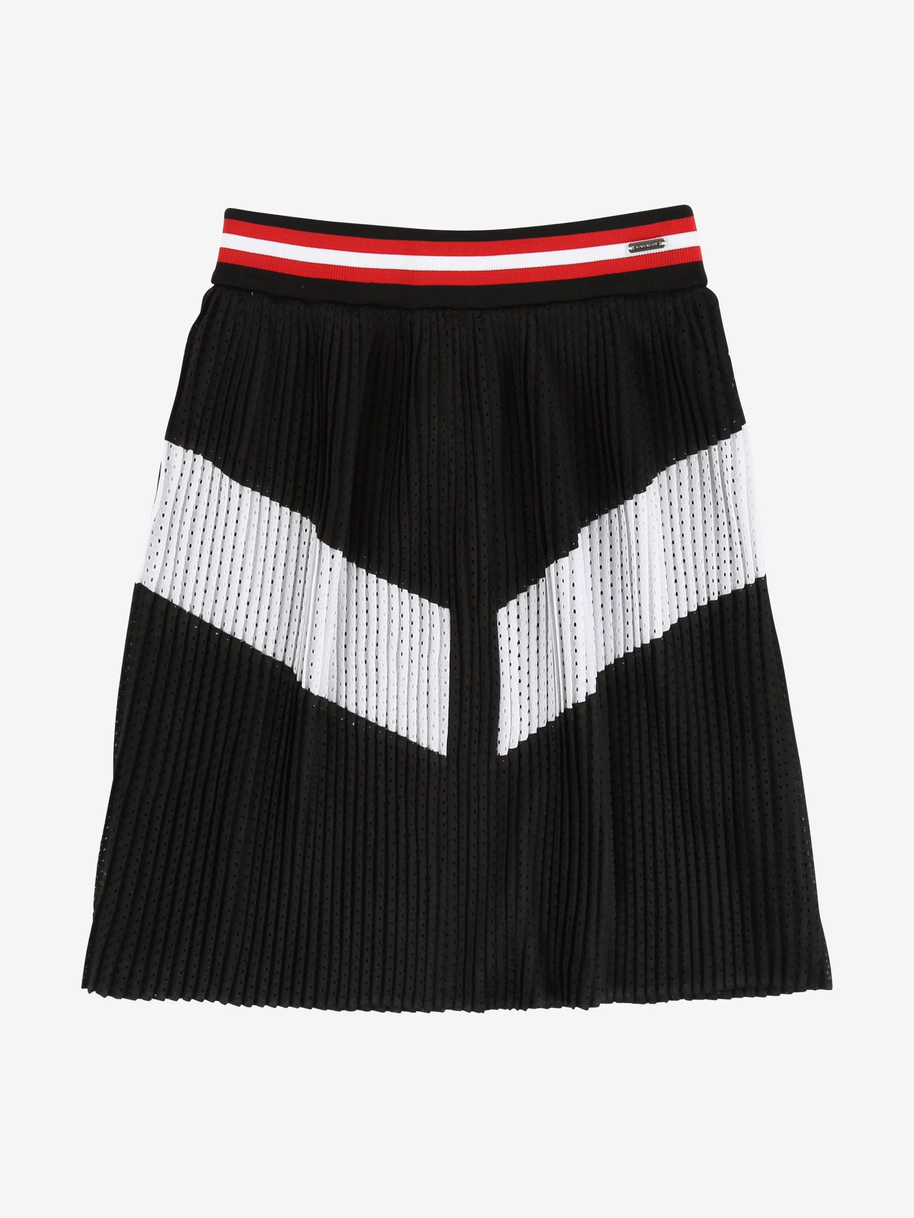 Givenchy Girls & Weißer Plisseerock