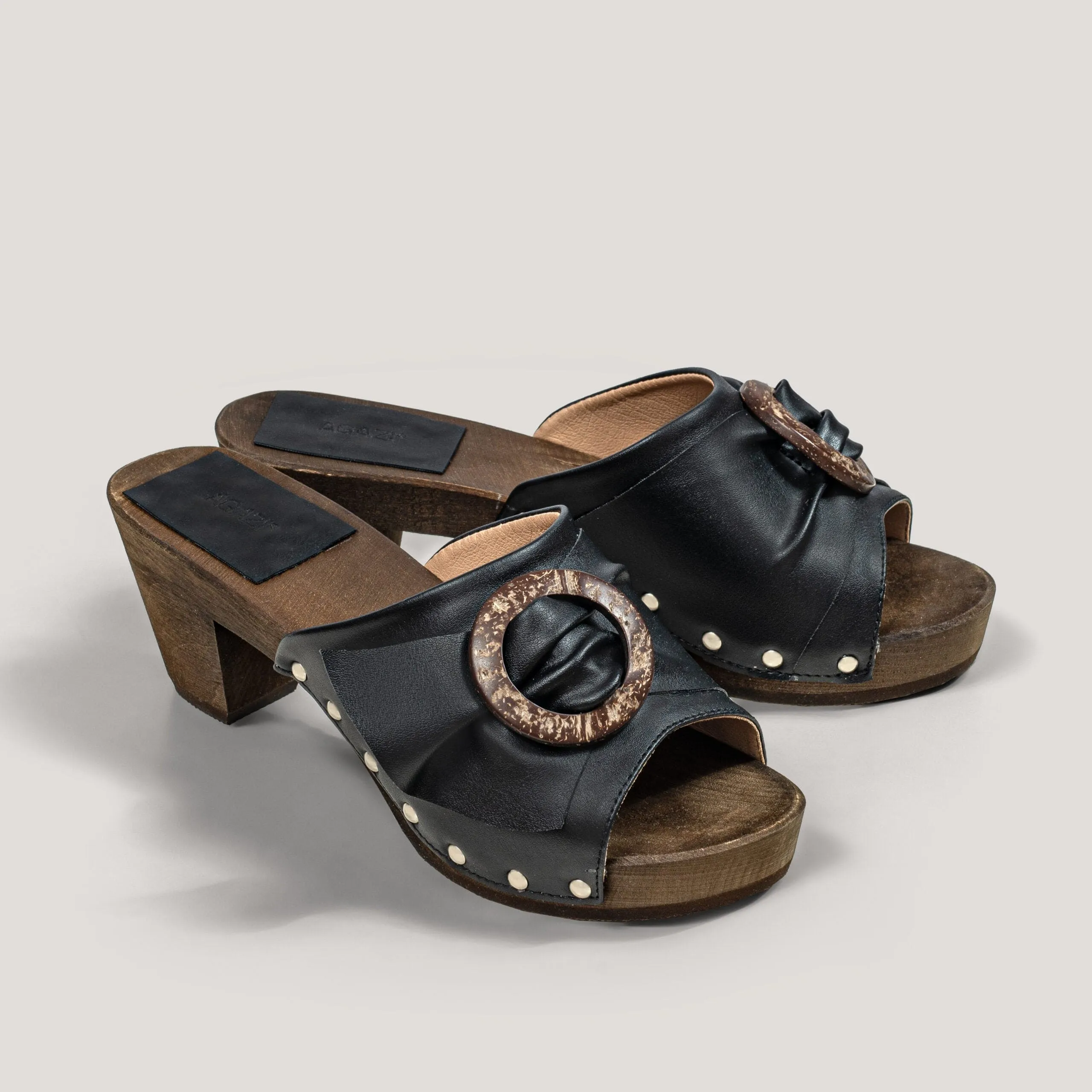 Vegane Holzschuhe aus Traubenleder | Schwarz