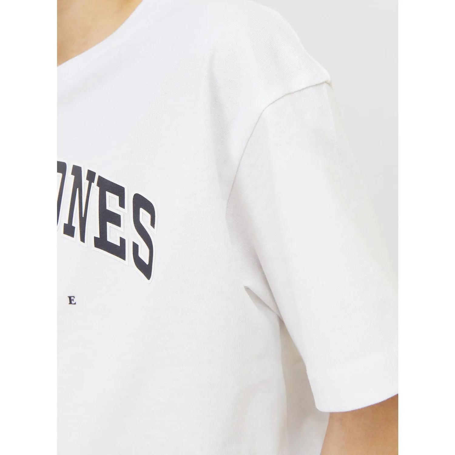 Jack & Jones Junior Weißes Caleb Varsity T-Shirt mit Rundhalsausschnitt Jack Jones Junior