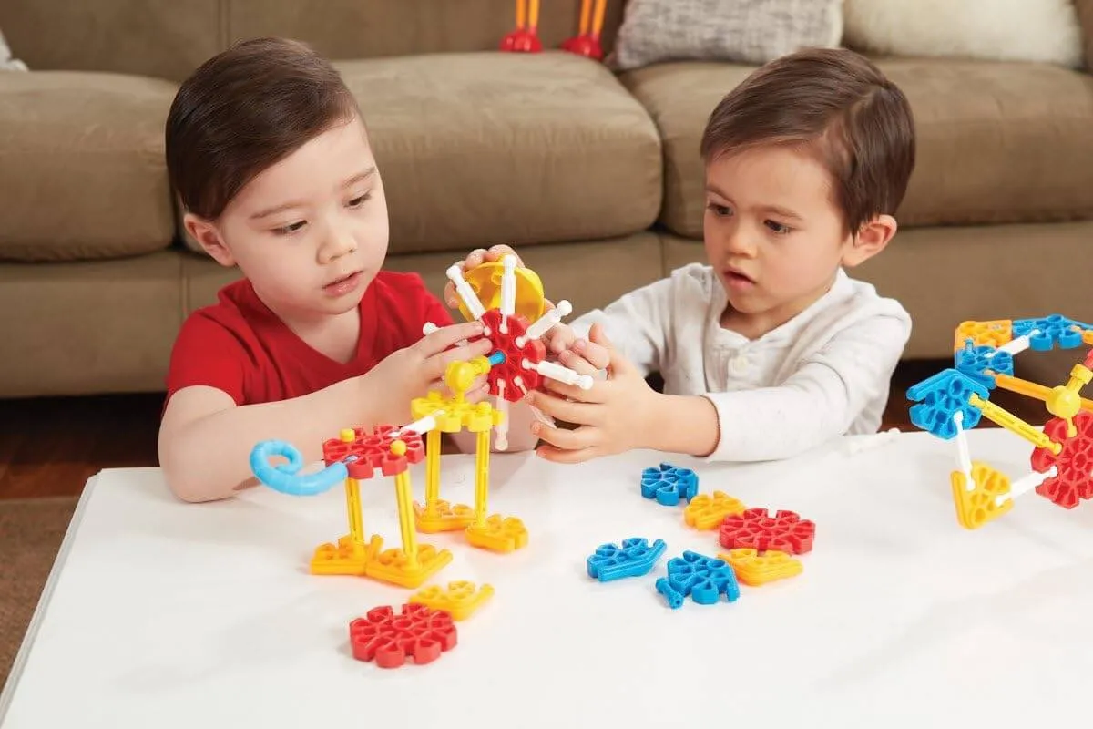 K'NEX Kid - Oodles of Pals Bauset mit 60 Modellen