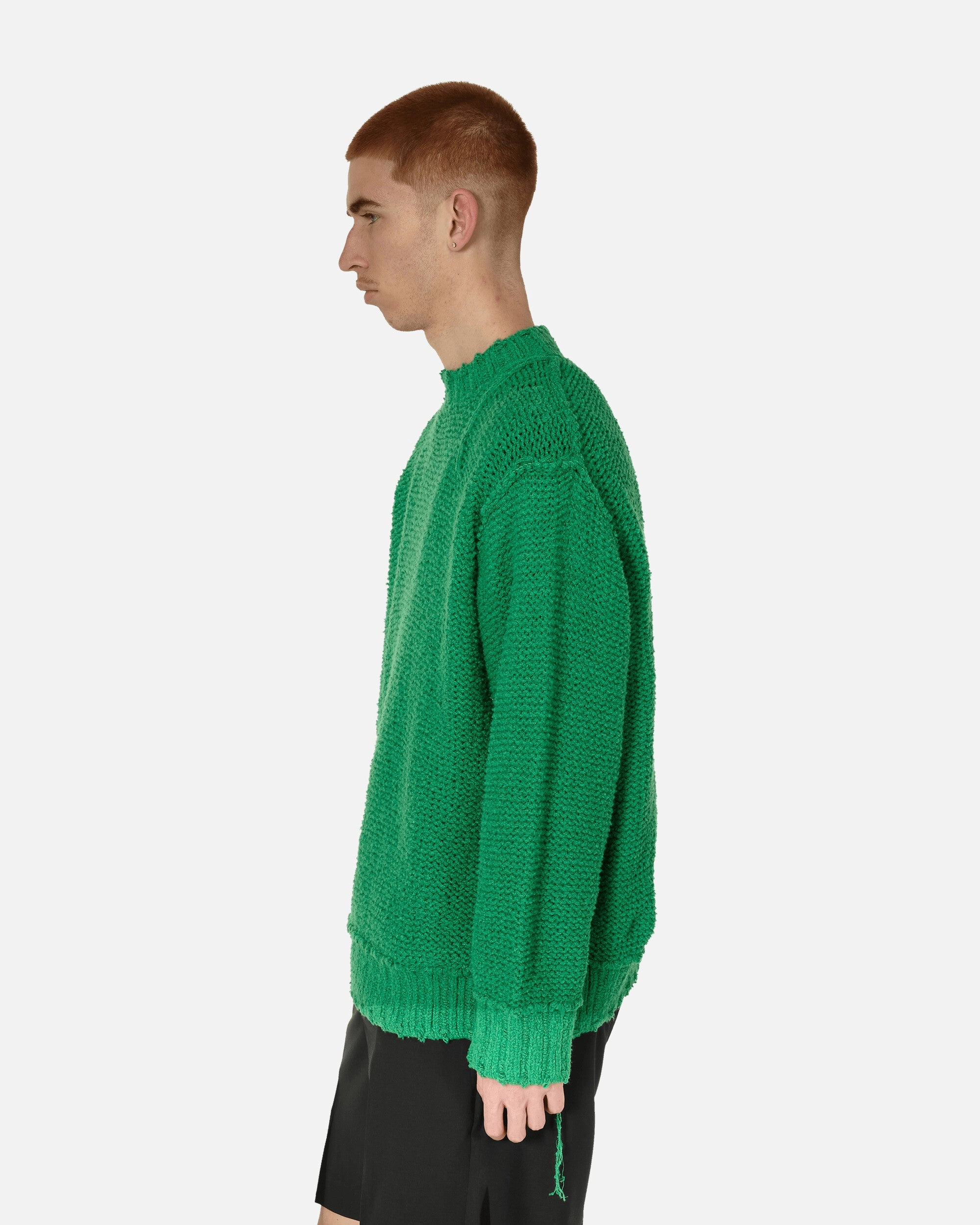 Gestrickter Pullover Grün