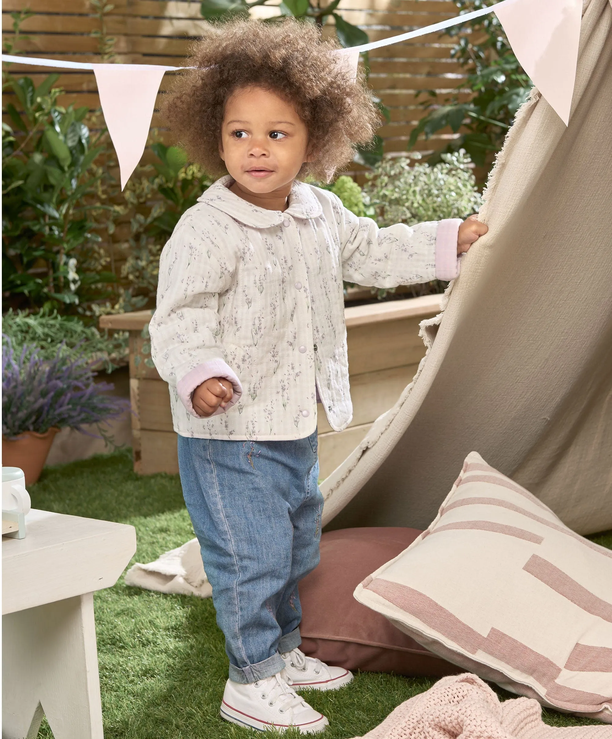 Lavendel bestickte Jeans für Babys und Kinder von Mamas & Papas