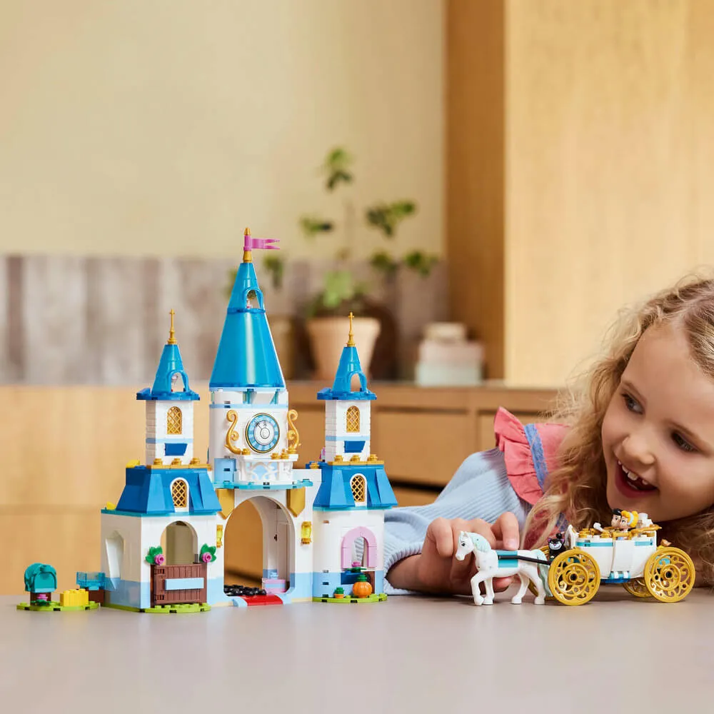 Lego® Spielzeug LEGO® Disney Prinzessin Aschenputtels Schloss & Pferdekutsche Bauset 43275