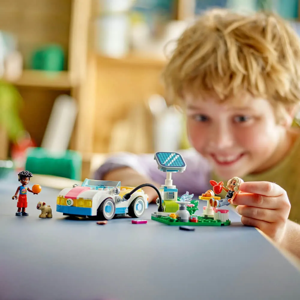 LEGO® Spielzeug LEGO® Friends Elektroauto und Ladegerät Spielset 42609