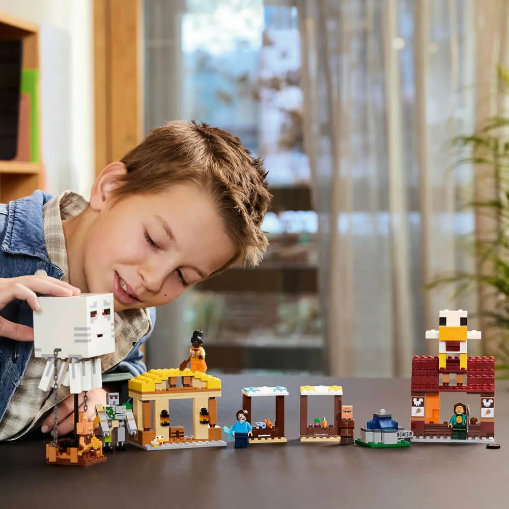 LEGO® Spielzeug LEGO® Minecraft Der Ghast-Ballon-Dorfangriff 555-teiliges Bauset (21273)