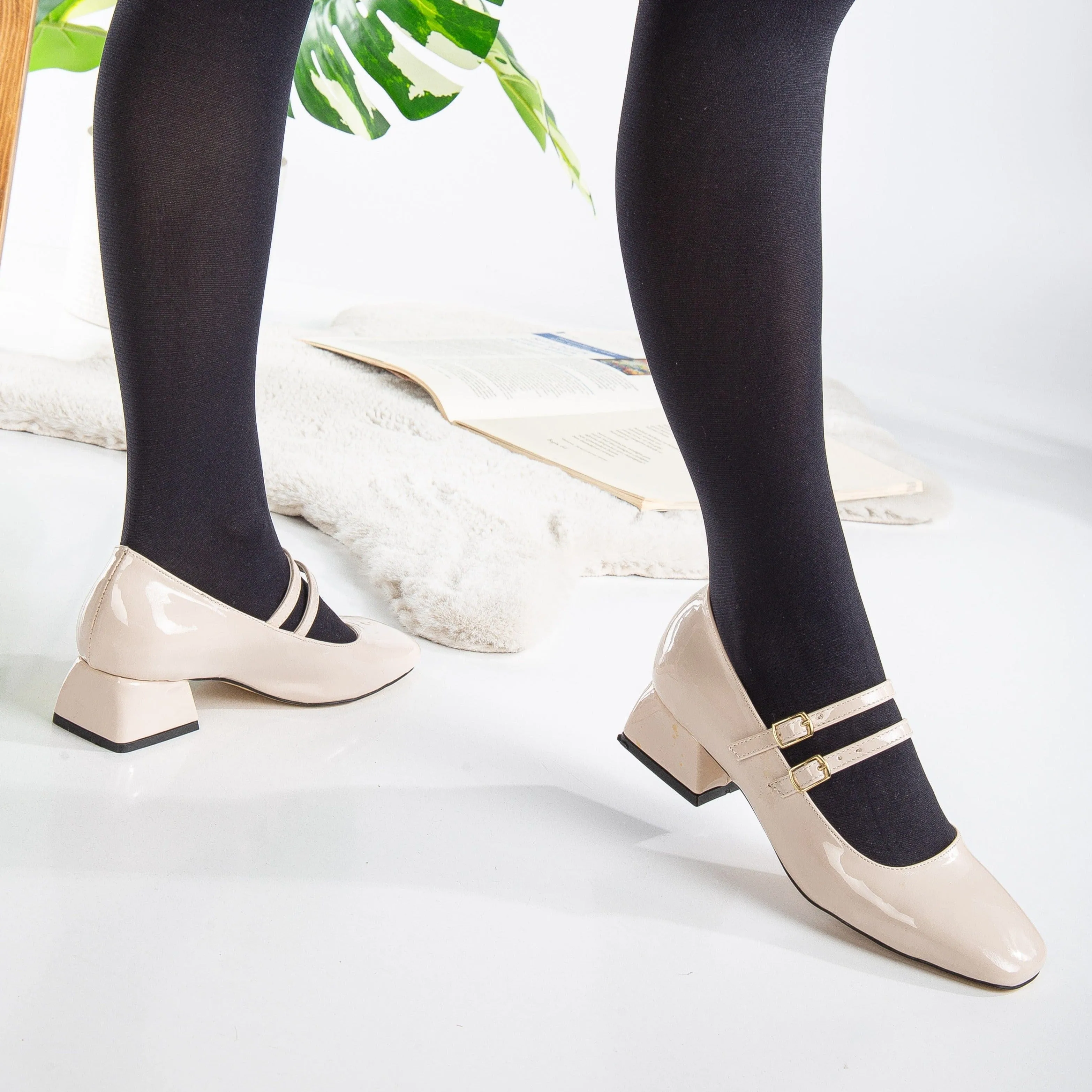 Lizbeth Vegan-Leder Mary-Jane-Schuhe | Beige