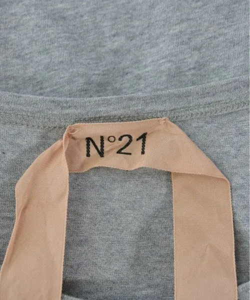 Nr. 21 T-Shirts/Oberteile