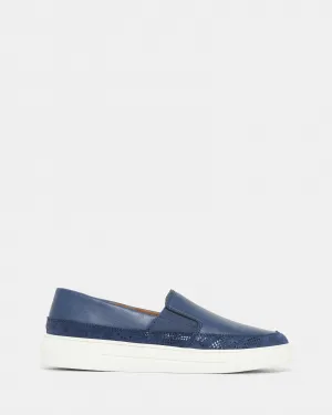 Nora Navy