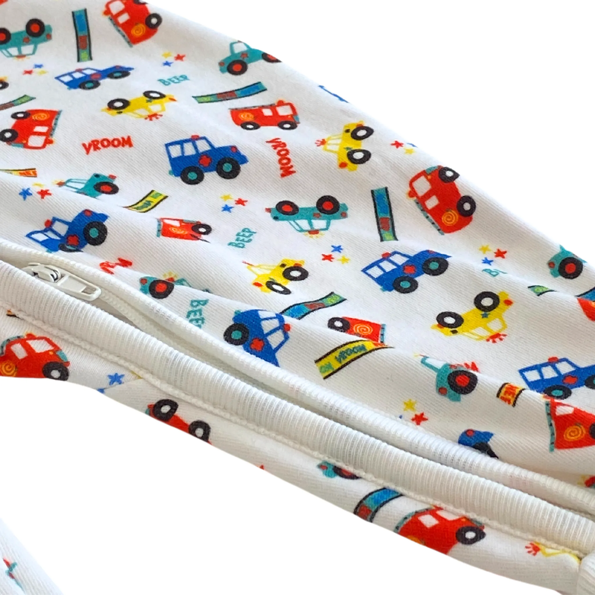 Bio-Baumwoll-Pyjama mit Umwandlungsfunktion in Autos