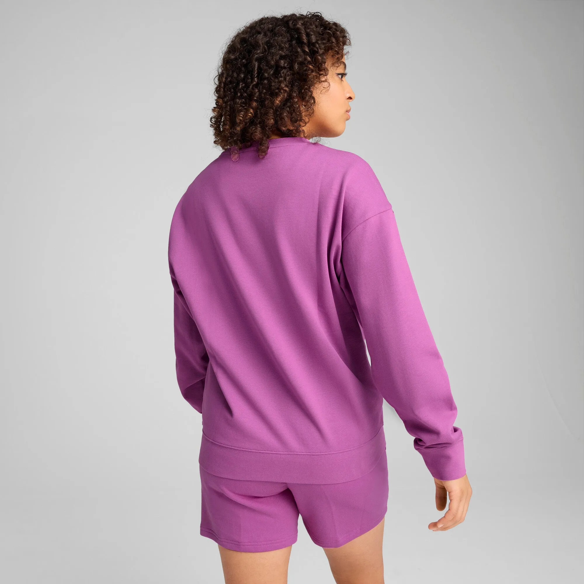 PUMA Damen ESS ELEVATED Komfort Crew