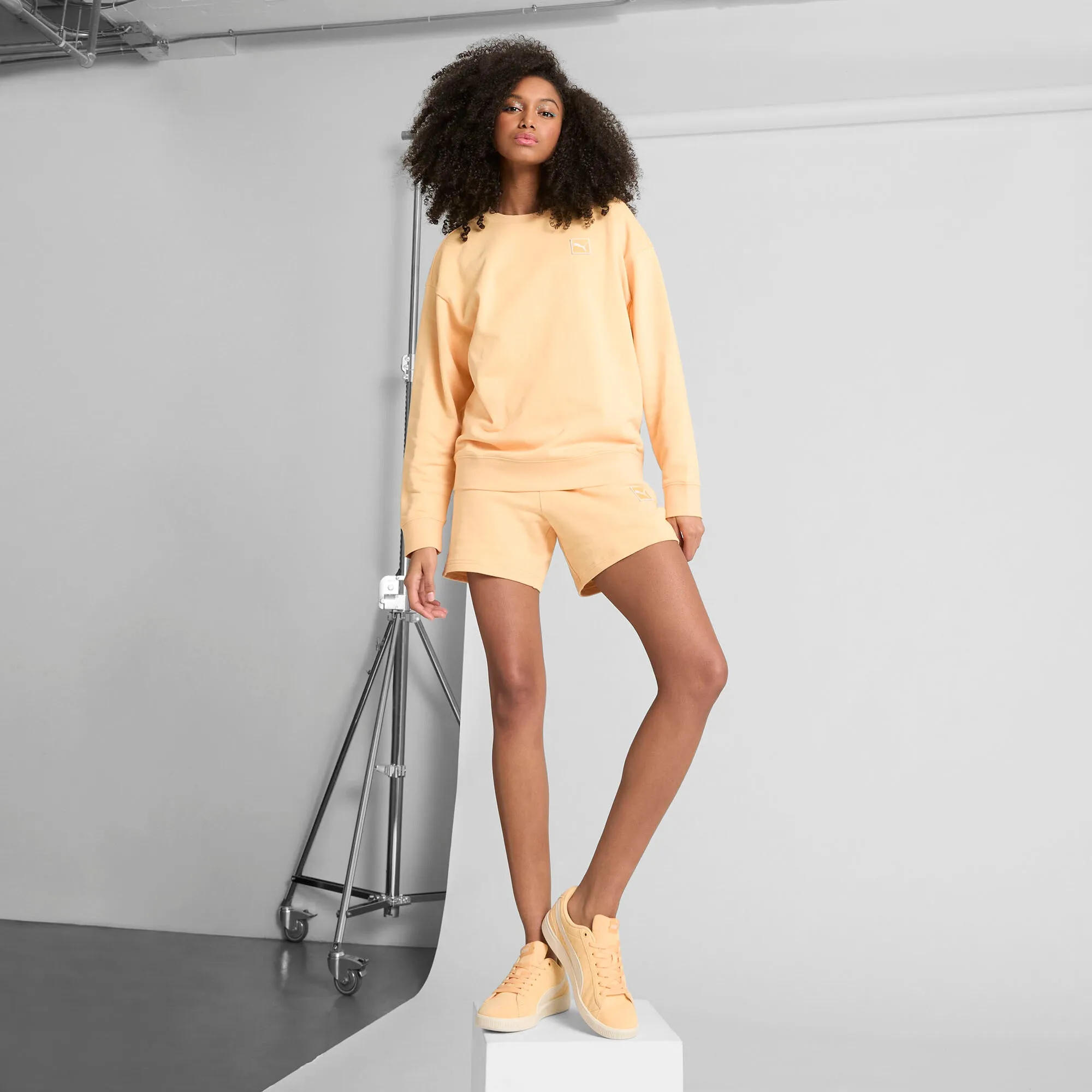 PUMA Damen ESS ELEVATED Komfort Crew
