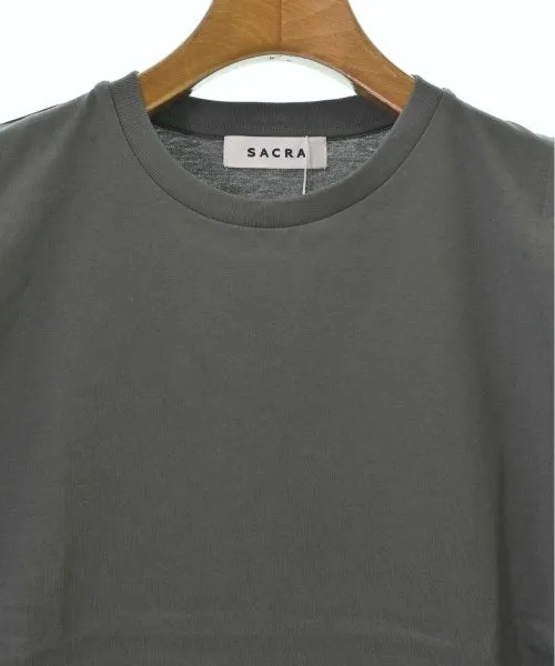 SACRA T-Shirts/Oberteile