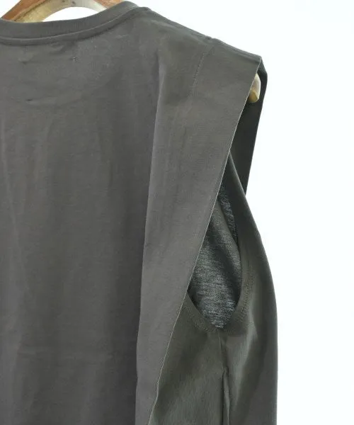 SACRA T-Shirts/Oberteile