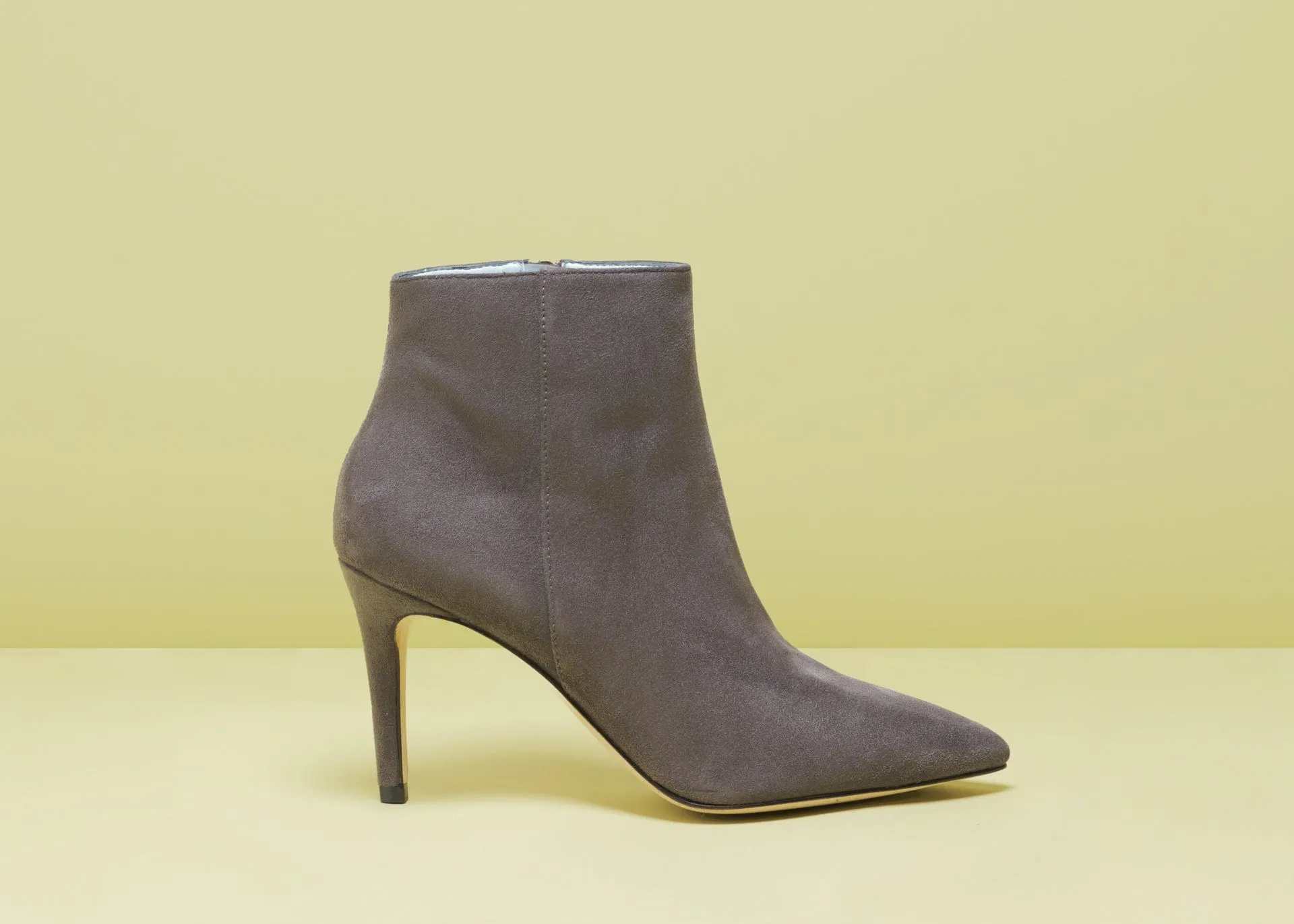 Saskia Vegan Wildleder High Heel Stiefeletten | Grau