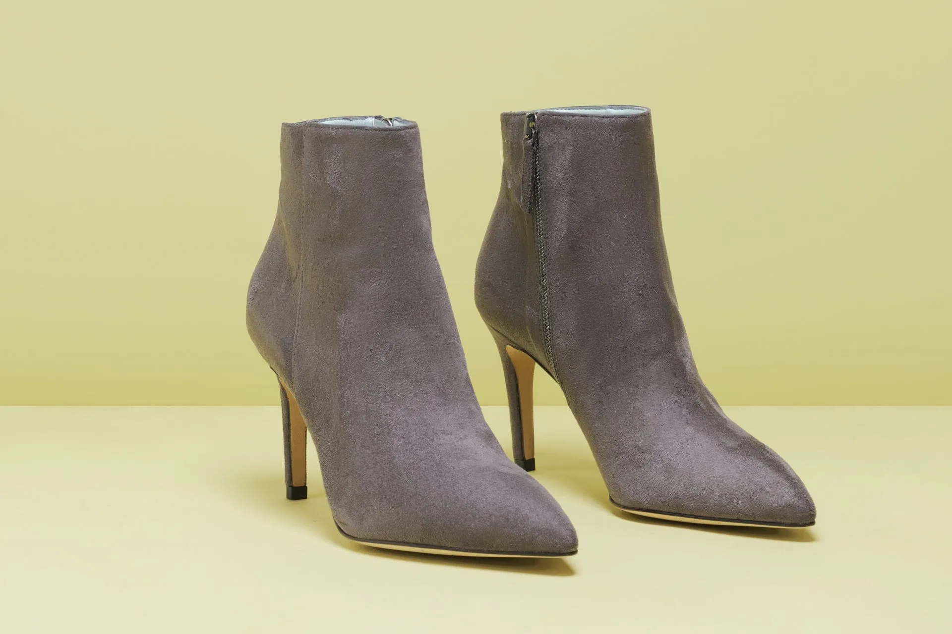 Saskia Vegan Wildleder High Heel Stiefeletten | Grau