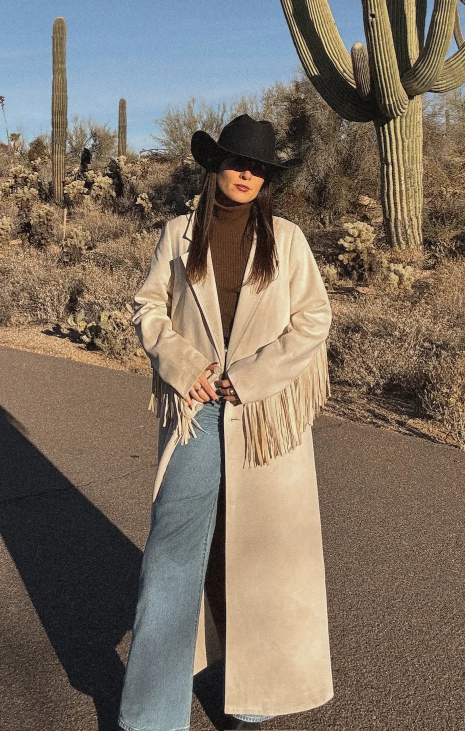 Sierra Fringe Maxi Jacke ~ Creme Kunstwildleder