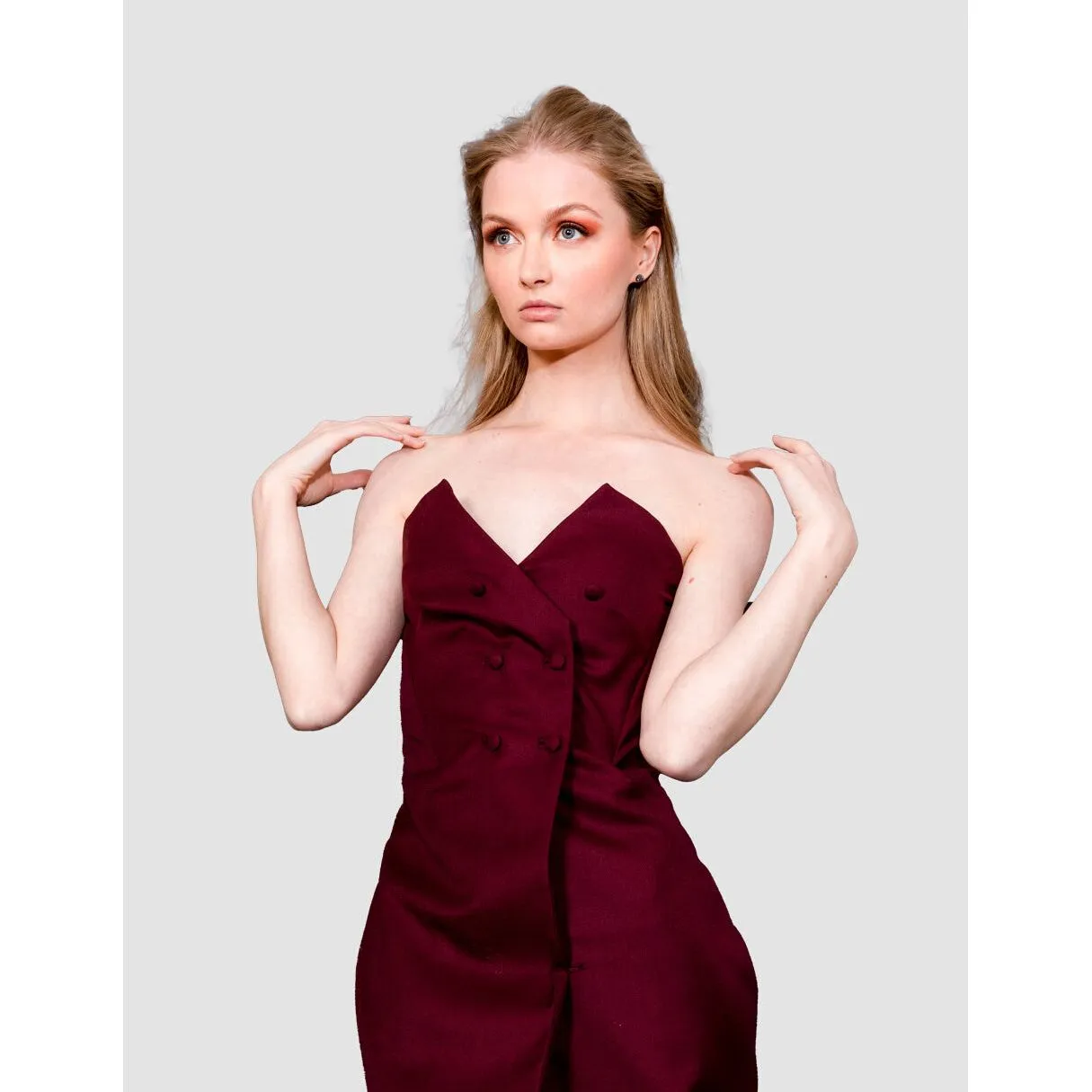 Dezentelles Kleid