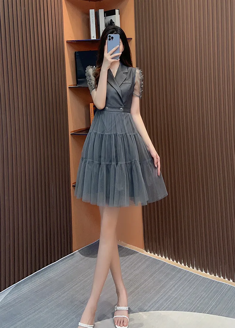 Damen Elegantes Kurzarmkleid mit Patchwork und Mesh-Einsätzen